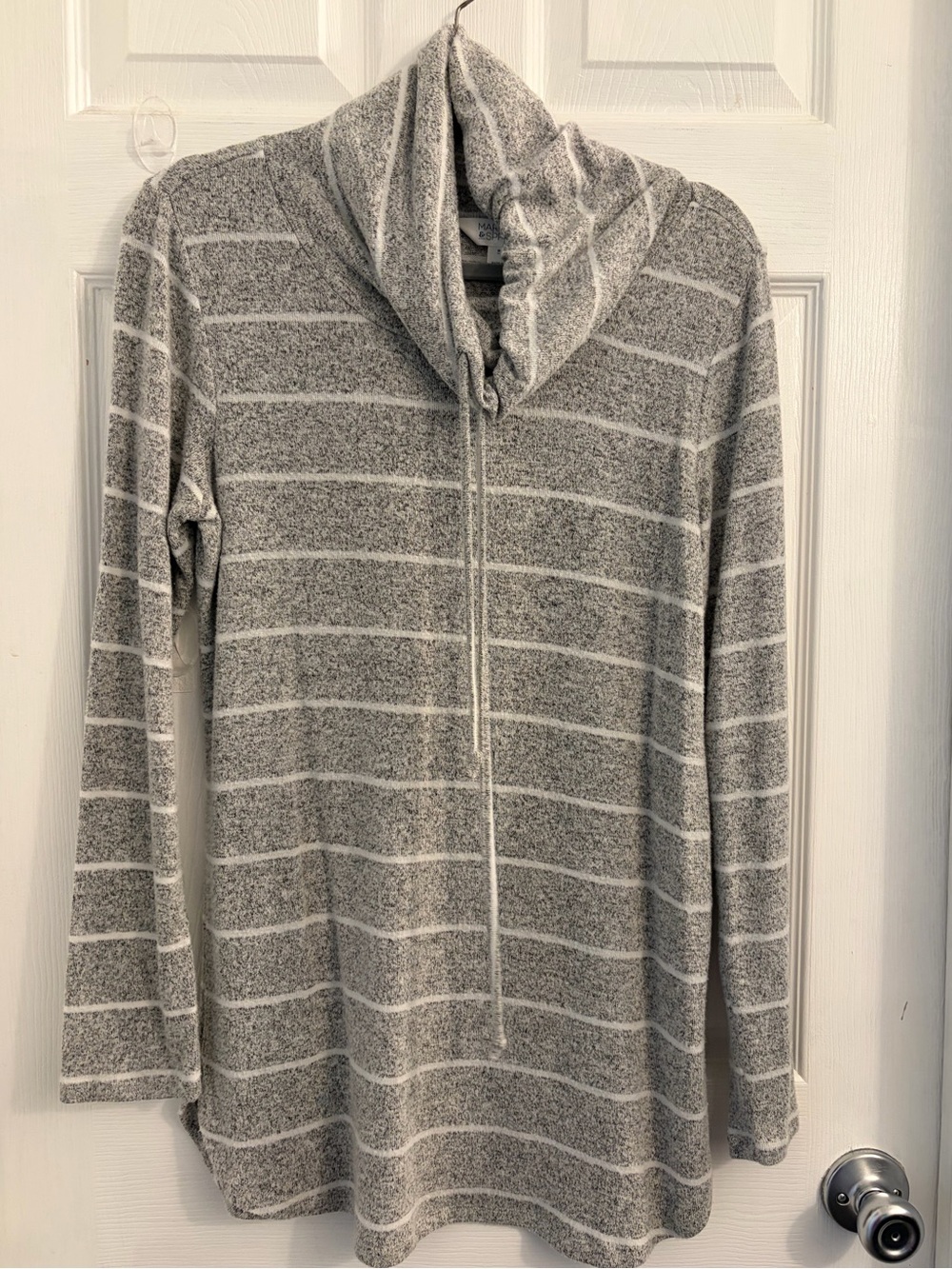 Market & Spruce Gray Striped Half-Zip Funnel Neck Pullover. Size medium